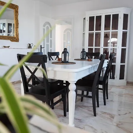 Casa Margarita * La Línea de la Concepción